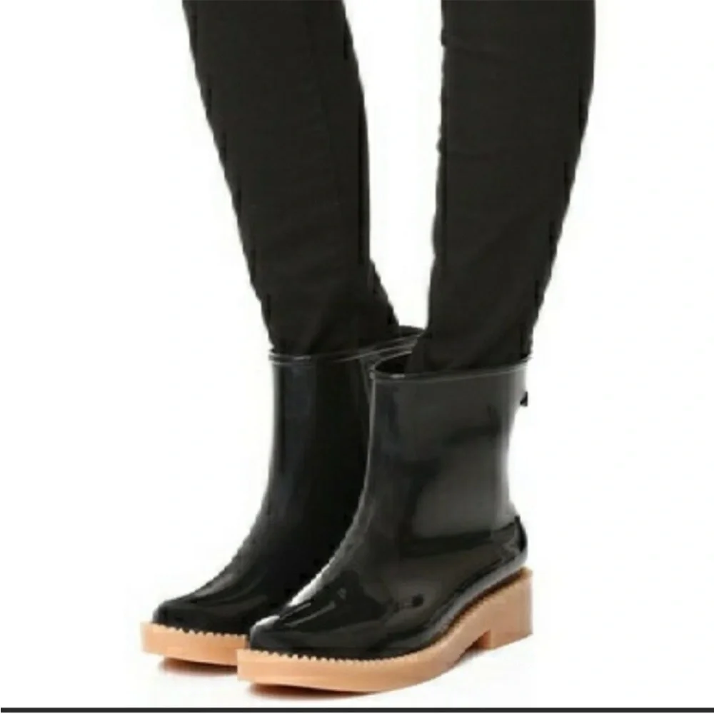 MELISSA Rain Drop Water Resistant Black Boot, size US9 | EUR40, NWOB - Picture 2 of 10